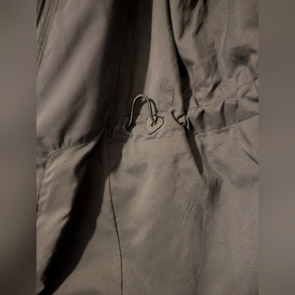 LULULEMON Black Rain Coat Trench Coat Jacket LULULEMON Rebel Rain Jacket - Picture 2 of 5